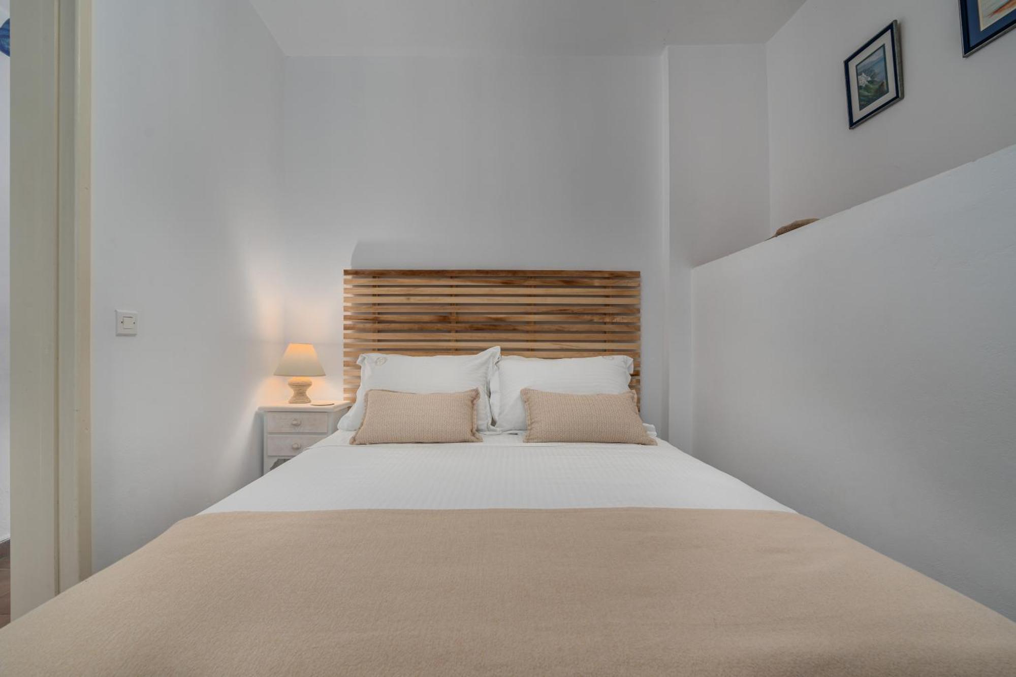 Niovi Seaview Apartments Agioi Apostoloi  Eksteriør billede